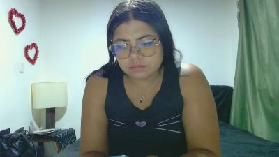 Dulce_cloee webcam model stream image