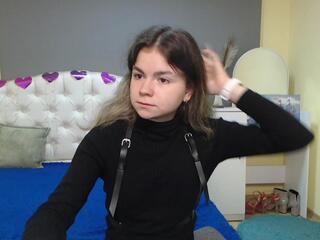 Tina Ryder webcam flirt4free model stream image