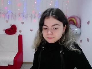 Tina Ryder webcam model stream image