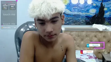 OliverTwinky webcam model stream image