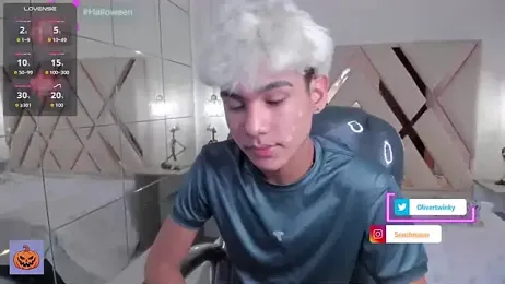 OliverTwinky webcam model stream image