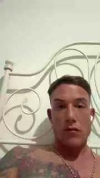 Cristiangonzaa webcam cam4 model stream image