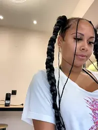 HaileyDiana webcam stripchat model stream image