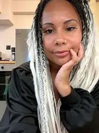 HaileyDiana webcam model stream image