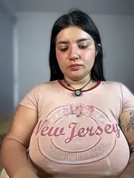 horny_roomiess webcam model stream image