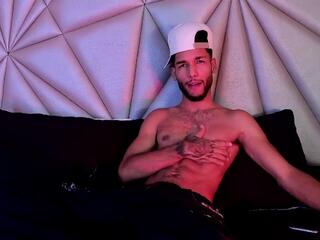 Thiago Ferreti webcam flirt4free model stream image