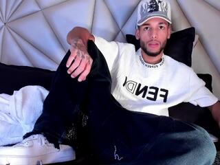 Thiago Ferreti webcam flirt4free model stream image