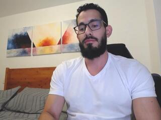 Dom Beard webcam model stream image