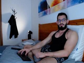 Dom Beard webcam model stream image