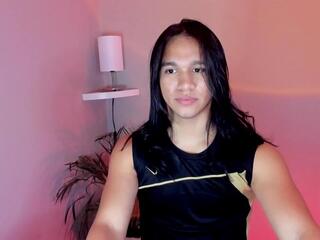 Kai Stuarf webcam model stream image