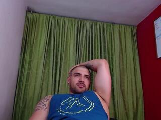 Chris Evanss webcam model stream image