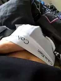 Hot_adem webcam model stream image
