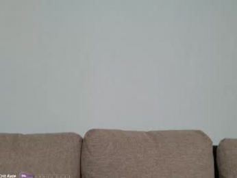 b4by_emilia webcam model stream image