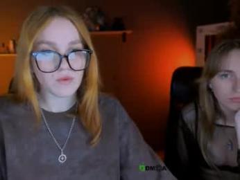 ellie_fire webcam model stream image