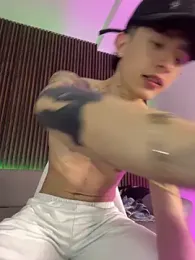 troy_rouge webcam model stream image