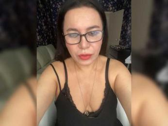 MonicaMiaa webcam model stream image