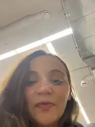 TheYourL webcam model stream image