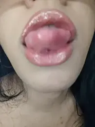 Rashell-Zepol webcam model stream image