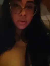 Rashell-Zepol webcam model stream image