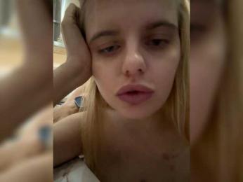 vytaminka-cc webcam bongacams model stream image