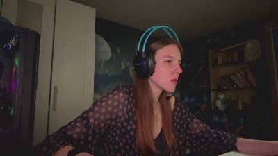 ReynaCoppage webcam model stream image