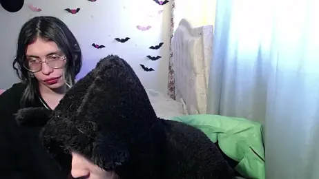 BRIAR_AND_BLAIR webcam model stream image