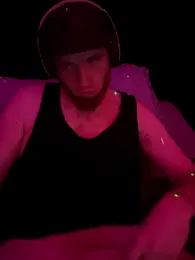 GenitalWars webcam model stream image