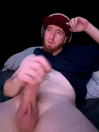 GenitalWars webcam model stream image