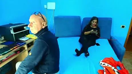 Lucy_and_Marco webcam model stream image