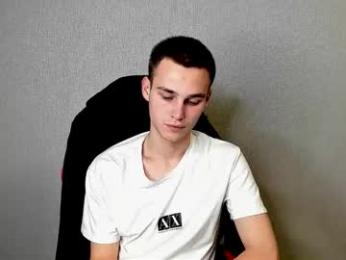 robert10211 webcam model stream image