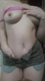 SoyLaurita webcam model stream image