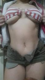 SoyLaurita webcam model stream image