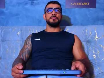 eric_harrison1 webcam model stream image