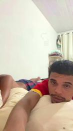 ofclivesdogb webcam model stream image