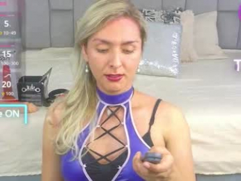 lunitadiva webcam chaturbate model stream image