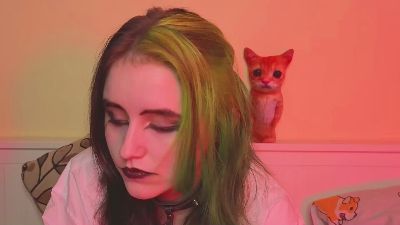MarianEdgin webcam model stream image