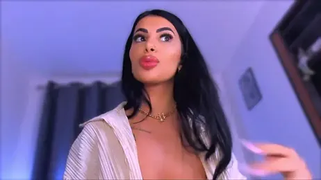 Moonamour webcam model stream image