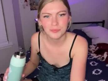 elliee81 webcam model stream image