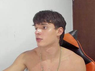 Matteo Costa webcam model stream image