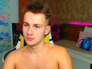 Simeon Krayev webcam model stream image