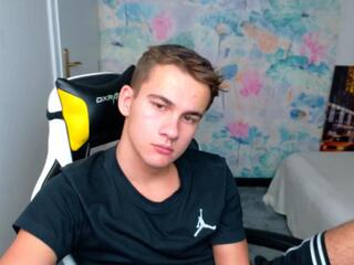 Simeon Krayev webcam model stream image