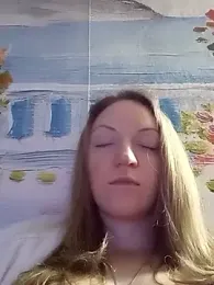 KattyLuuu webcam model stream image