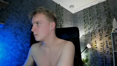 AlexxSweet webcam model stream image