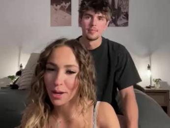 thekiraskys webcam chaturbate model stream image