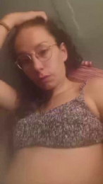 cruellathebills webcam model stream image