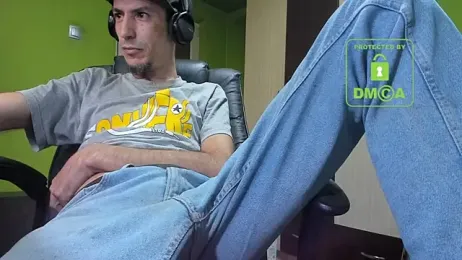 BigCumShoot webcam stripchat model stream image