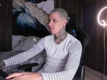 trisstan_ webcam model stream image