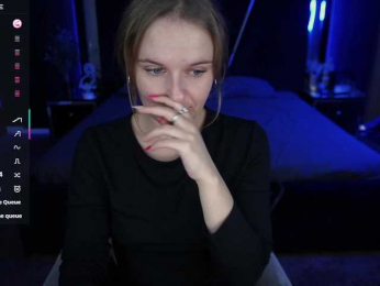 MaribelRiver webcam model stream image