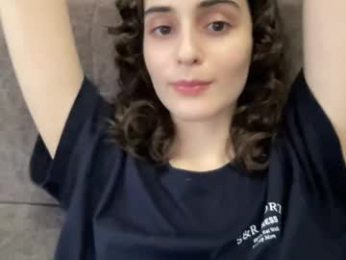 wonderland_stia webcam model stream image