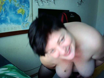 -alenyshka- webcam model stream image